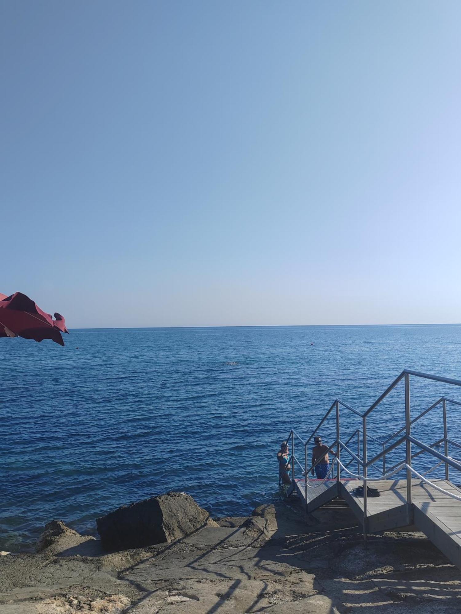 La Finestra Sul Porto Apartment Trani Luaran gambar